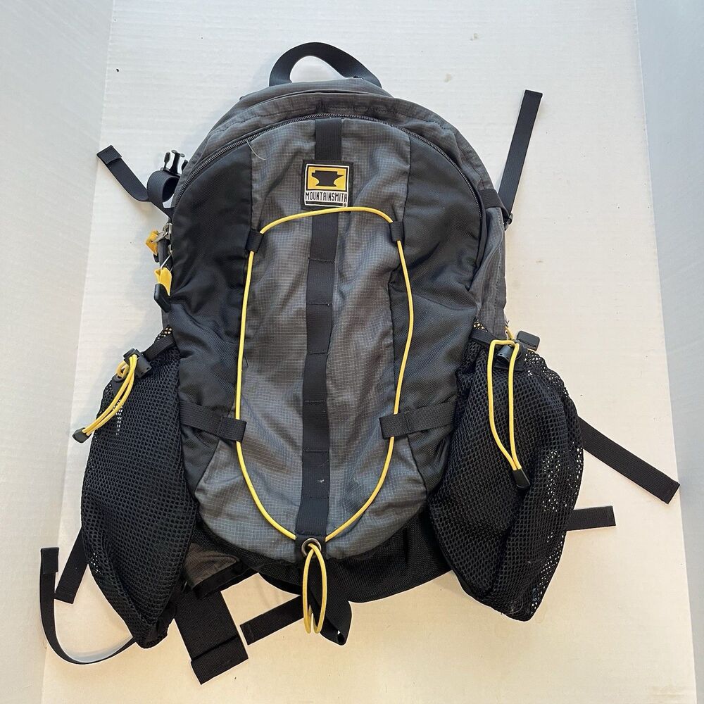 MountainSmith Wraith? Mojo? Lumbar Backpack Hiking Camping Outdoors Trail